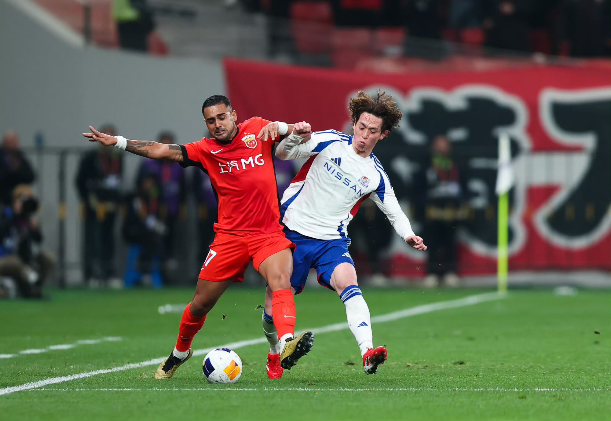 详细阅读:开云开云体育官方网站-包含赛后上海海港备战西甲,战术微调细节曝光,赛场秩序良好,数据趋势出现新变化的词条-开云开云体育官方网站 开云开云体育官方网站-包含赛后上海海港备战西甲,战术微调细节曝光,赛场秩序良好,数据趋势出现新变化的词条-开云开云体育官方网站