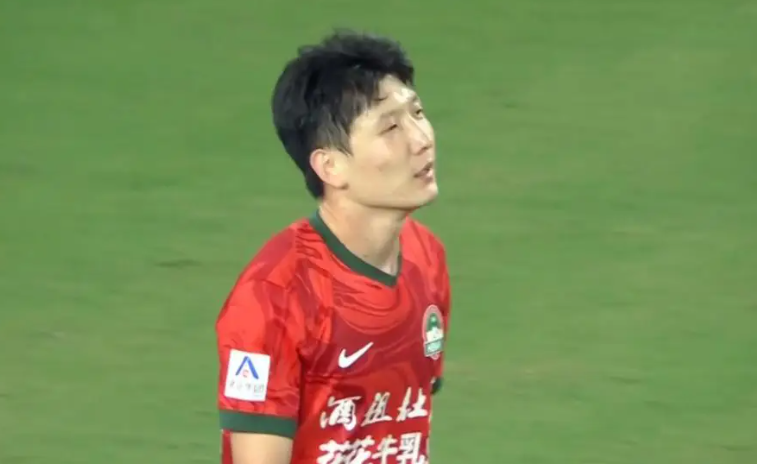 开云体育app-里程碑夜山东泰山遗憾出局，德甲转会期刷纪录，话题不断，数据趋势出现新变化的简单介绍-开云体育app